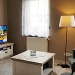 _ Haus Lisa_ アパート *