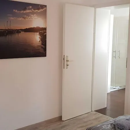 _ Haus Lisa_ شقة *
