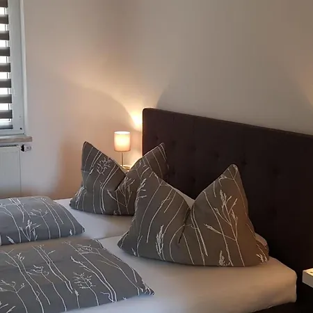 Apartament _ Haus Lisa_ *